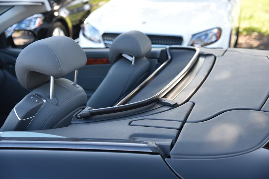 Детали экстерьера Mercedes-Benz SL500 (R230) 2003 года  (фото 50 из 86)